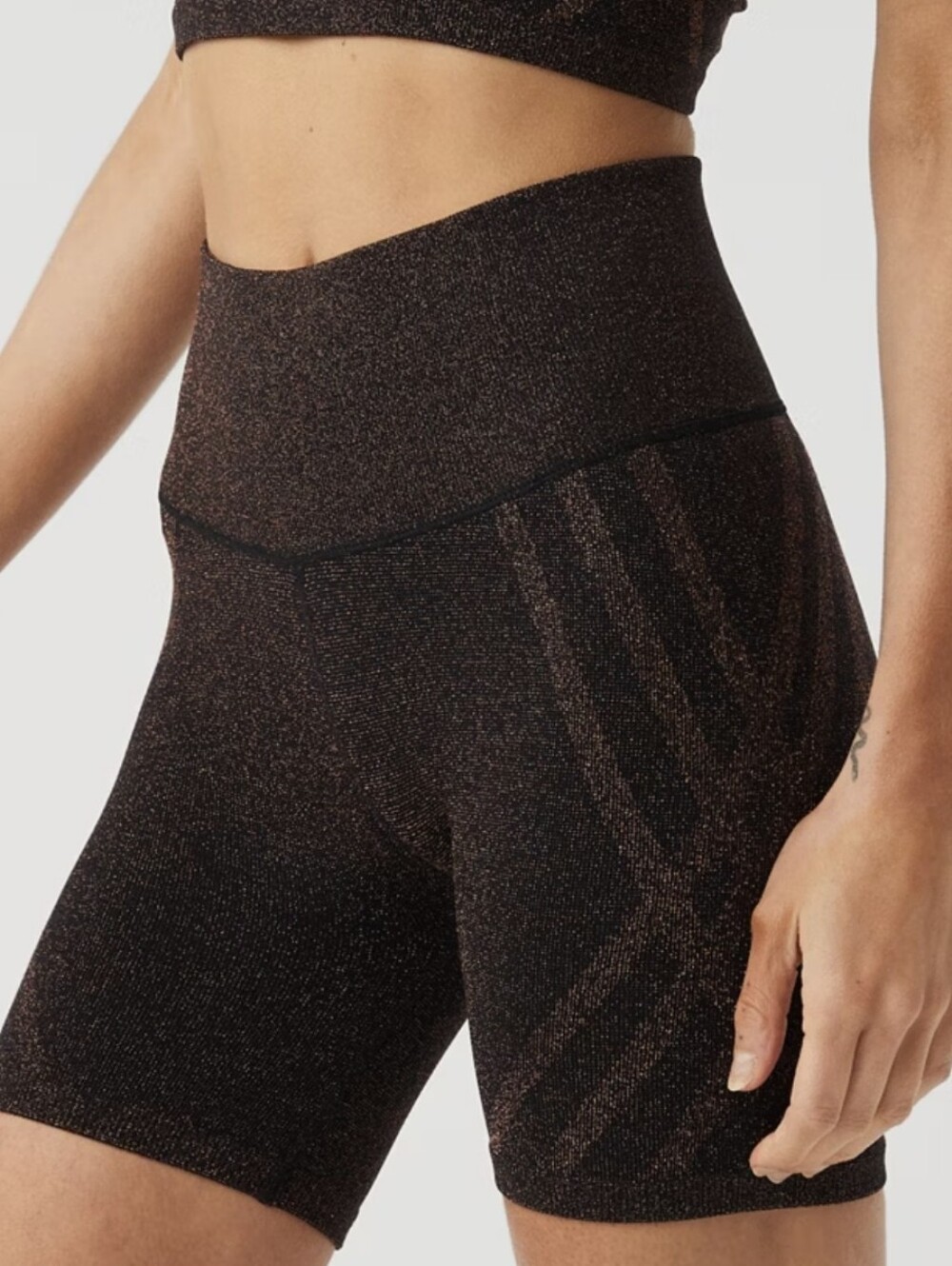 NWT- OFFLINE By Aerie Seamless Lurex 5" Bike Short. - Picture 9 of 10